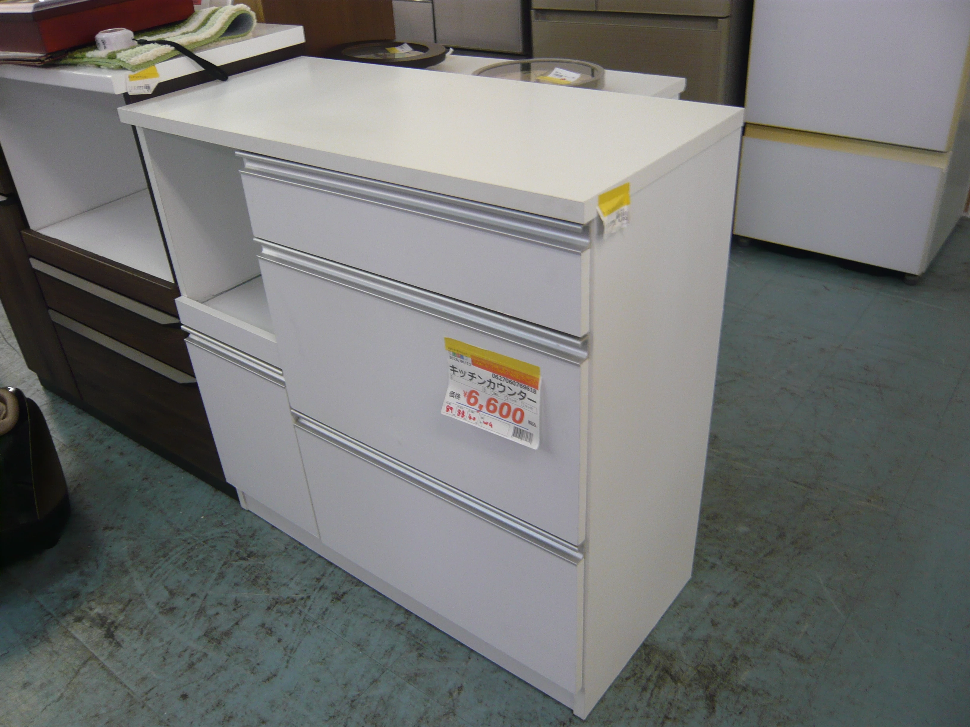 キッチンカウンター | 家具 | 取扱商品 | 生活館